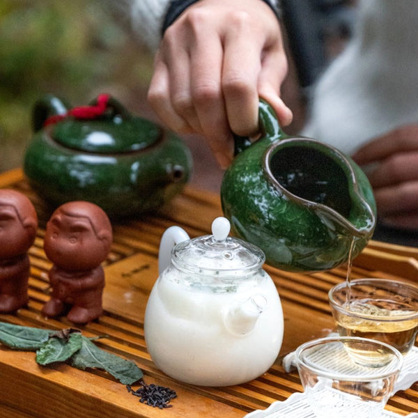 Bougie théière au thé vert Balsam 4,5 oz