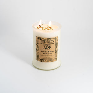 Bougie festive au baume à la vanille