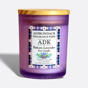 Bougie festive au baume et à la lavande