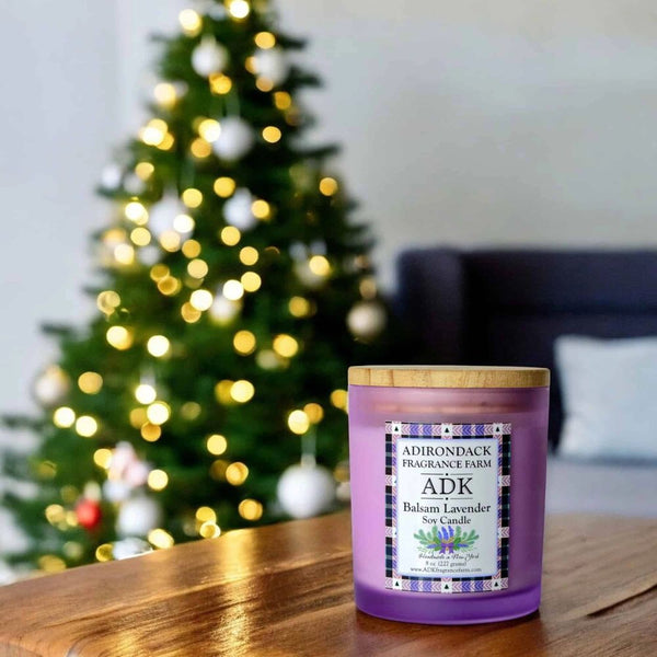 Bougie festive au baume et à la lavande