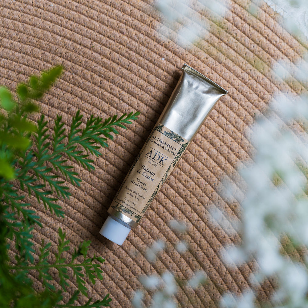 Crème pour les mains vintage au baume et au cèdre 2,3 oz