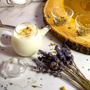 Bougie théière à la lavande et à la camomille 125 g