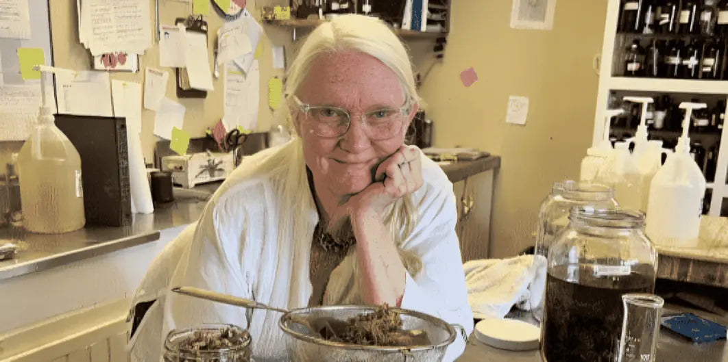 How-To-Make-Perfume-Your-Own-Unique-Natural-Perfume-101 Adirondack Fragrance